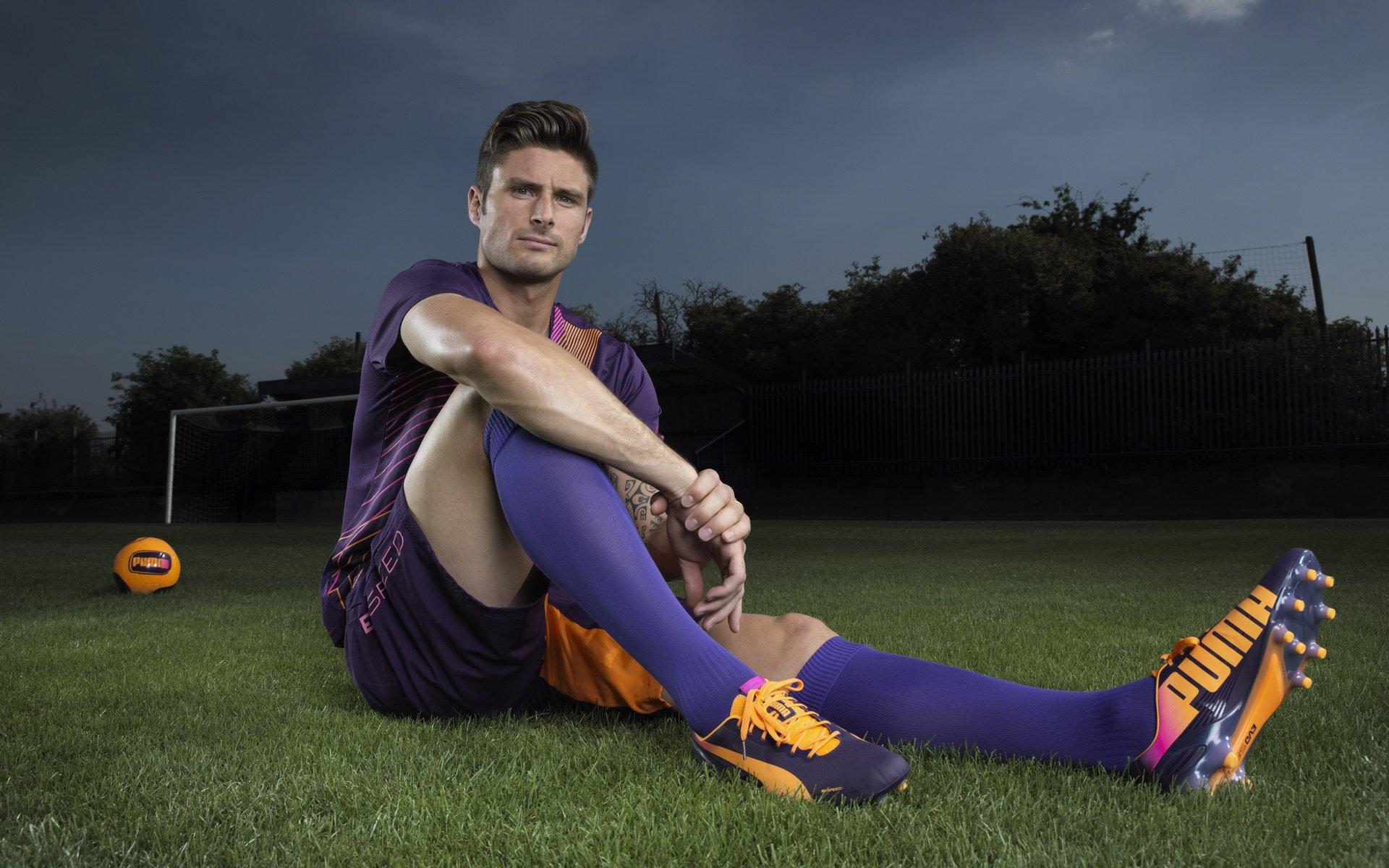 多纳鲁马坦言安菲尔德之败成转折点 首度回应瓜迪奥拉赏识称倍感荣幸