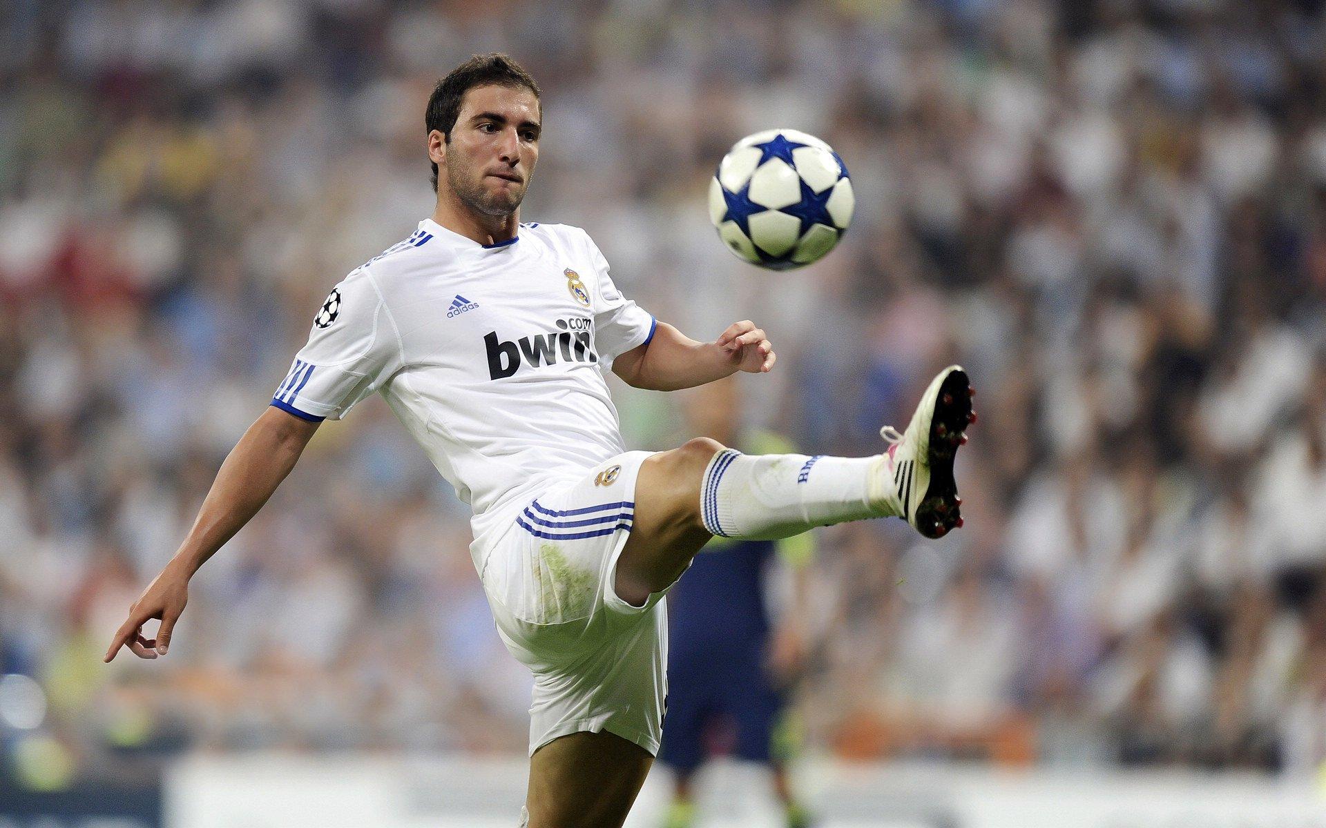 迪尼直言饮食模仿难造巨星，哈兰德成功秘诀远非牛奶与牛排